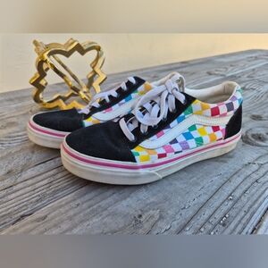 VANS OLD SKOOL KIDS SIZE 3.5 SNEAKERS